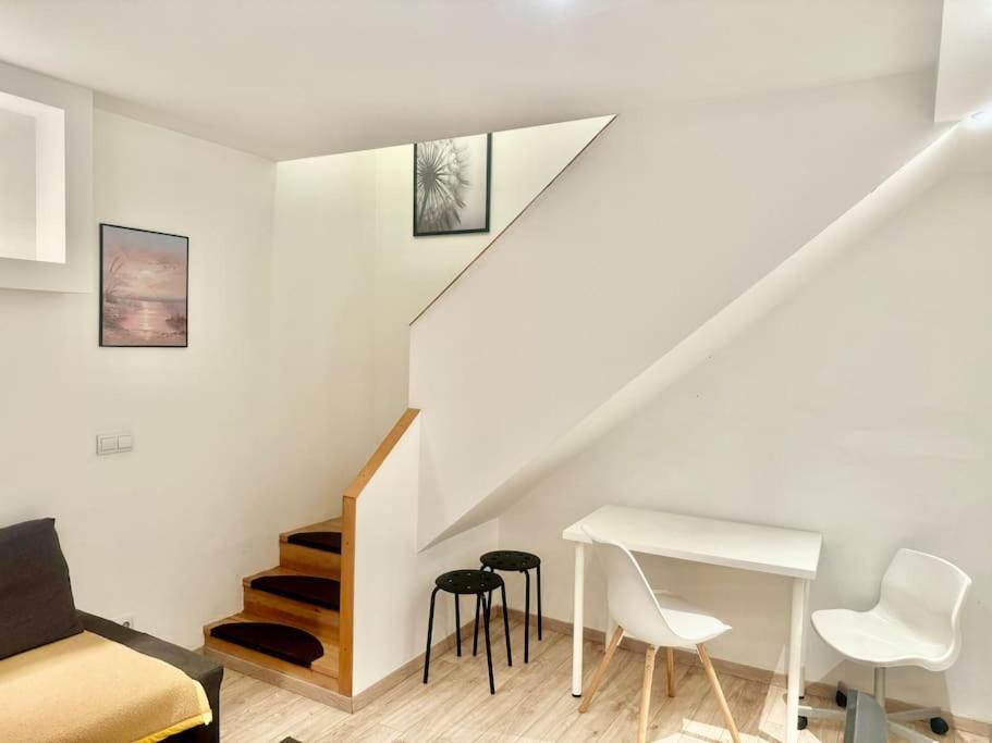 Lejlighed R8 2br Free Parking Budapest